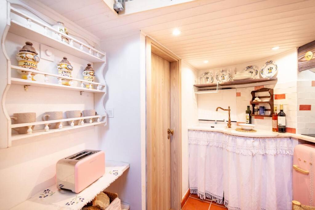 Cozy Windmill Close To The Beach โลรินญา ภายนอก รูปภาพ