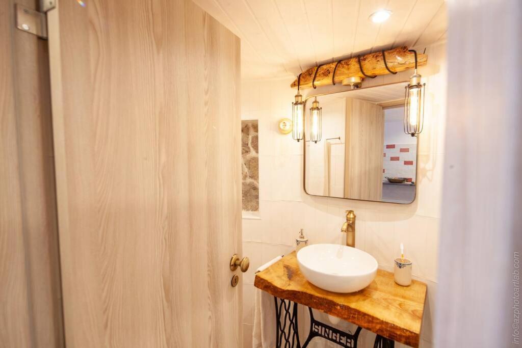 Cozy Windmill Close To The Beach โลรินญา ภายนอก รูปภาพ