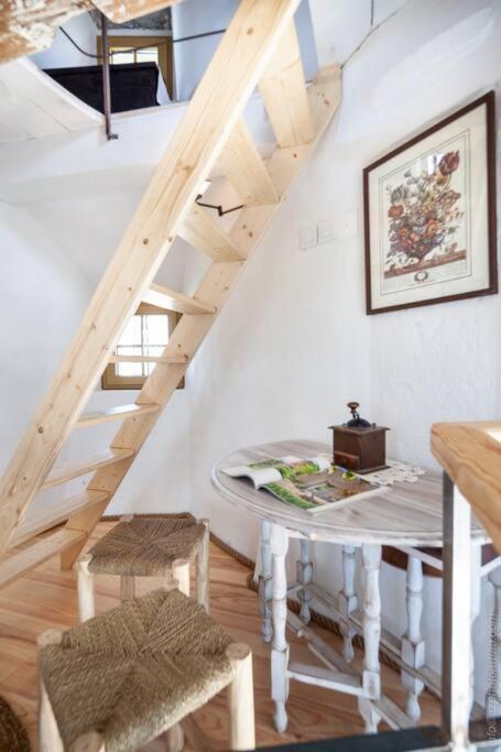 Cozy Windmill Close To The Beach โลรินญา ภายนอก รูปภาพ